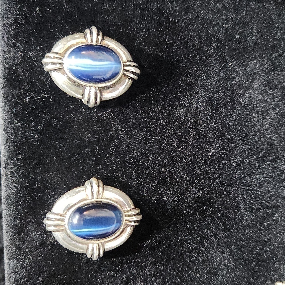 Avon Silver and Blue Choker and Earrings Set - Picture 2 of 6
